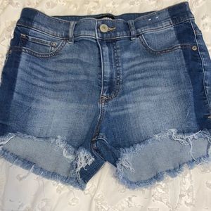 Express Shorts